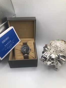 Đồng hồ nam hiệu Seiko full hộp