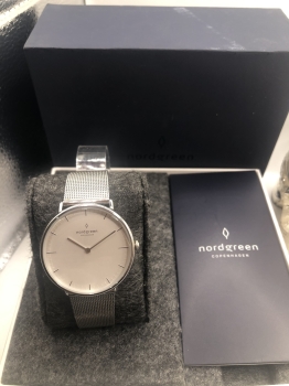 Đồng hồ nam hiệu Nordgreen full hộp